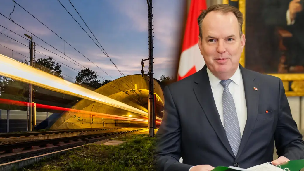 Click to play video: 'High-speed rail: MacKinnon promises 'least possible impact' to landowners, puts Kingston stop'